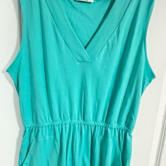 Turquoise Sleeveless Romper - Picture 1 of 4